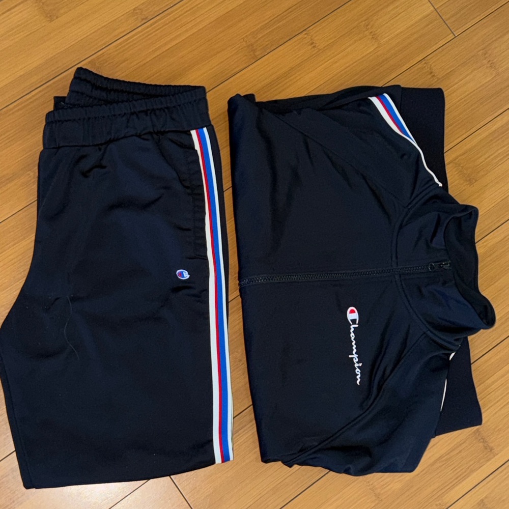 Black Champion Track Suit W size M